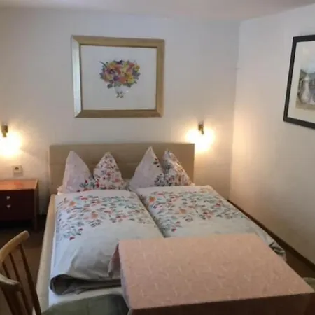 Bed and breakfast Am Waldesrand