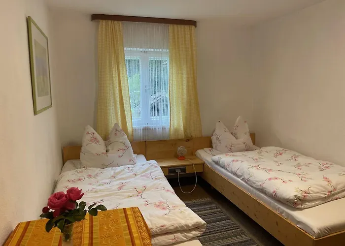 Couette-café Am Waldesrand 2*