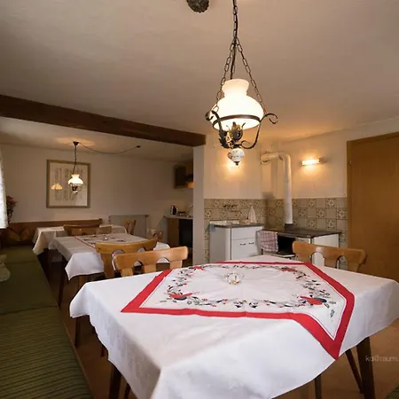 B&B Am Waldesrand 2*